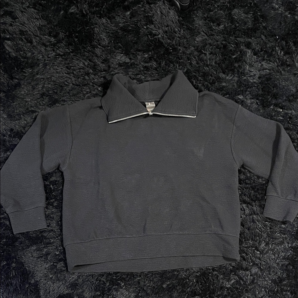 Women's Black Sweatshirt